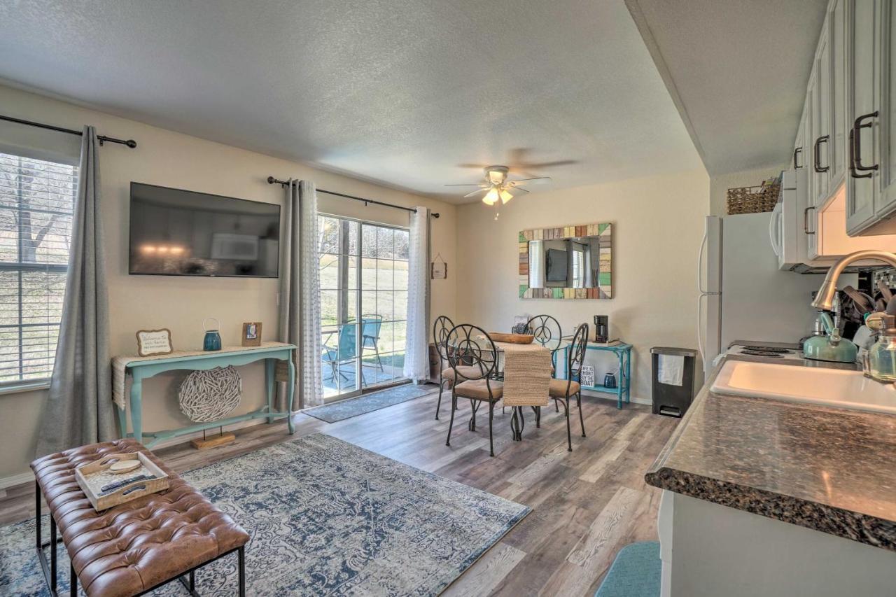 Centrally Located Branson Condo With Pool And Marina! Buitenkant foto