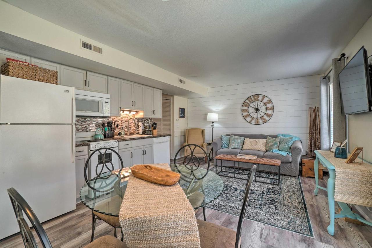 Centrally Located Branson Condo With Pool And Marina! Buitenkant foto